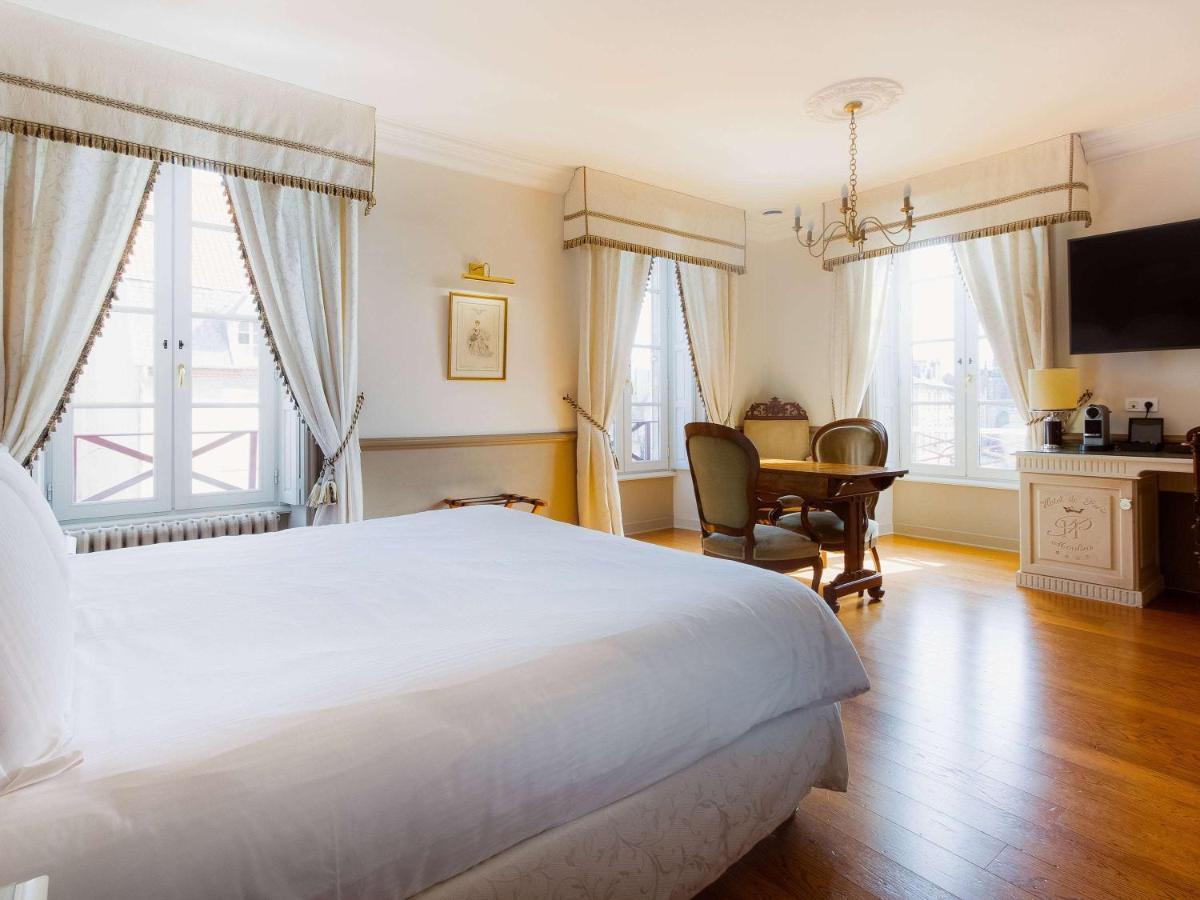 Mercure Moulins Centre Hotel De Paris Bagian luar foto