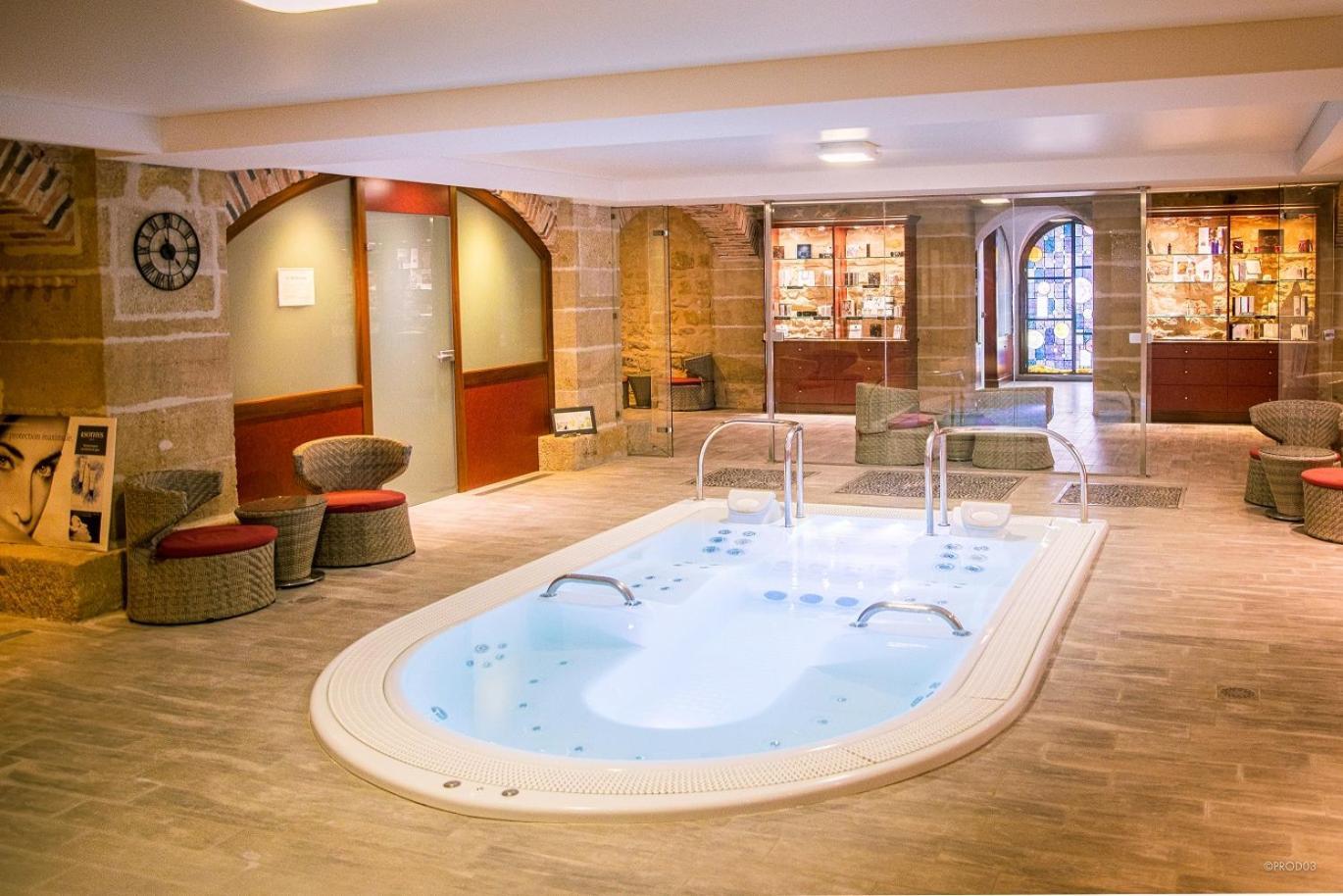 Mercure Moulins Centre Hotel De Paris Bagian luar foto