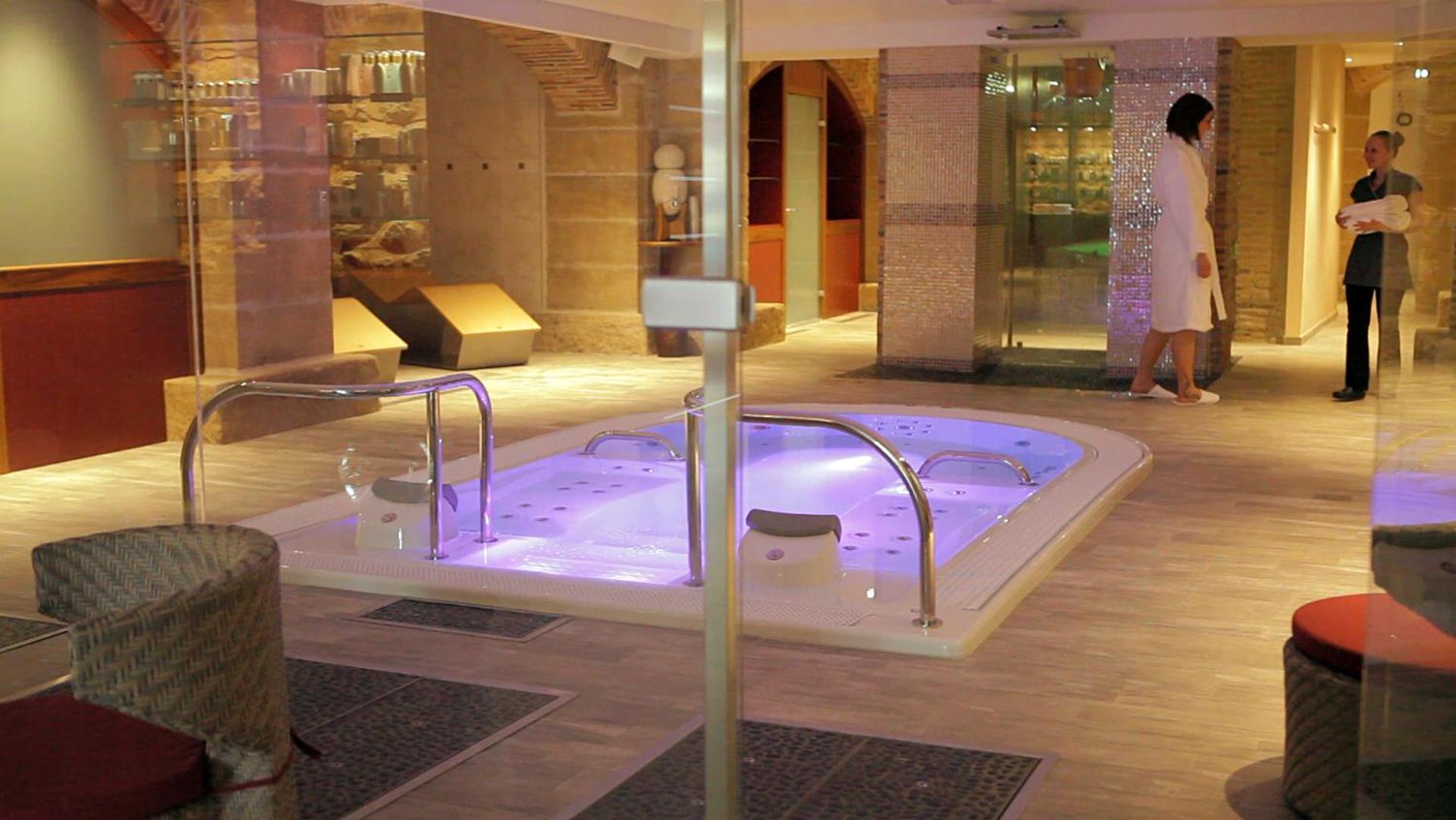 Mercure Moulins Centre Hotel De Paris Bagian luar foto